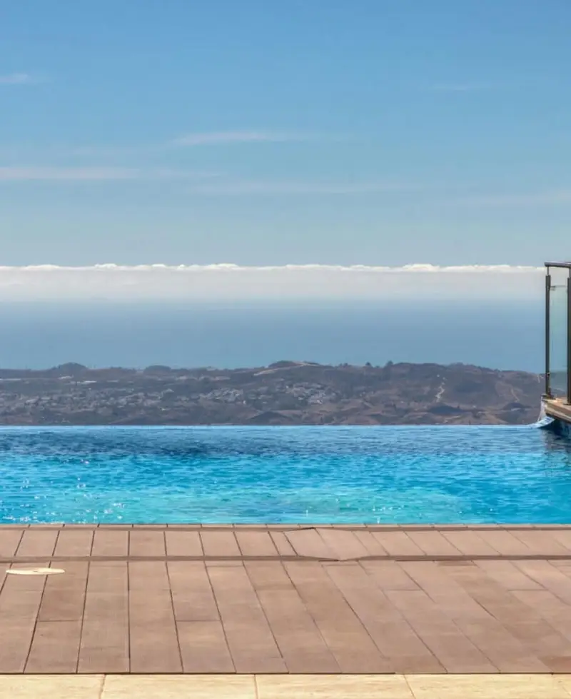 Villa de Lujo en Mijas Costa 6 Dormitorios 5 Baños Piscina Vistas al Mar