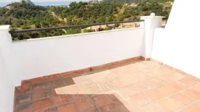 Piso en Venta en Estepona Altos