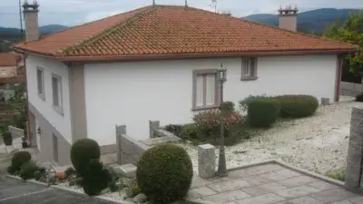 Casa en venta en Pontecesures