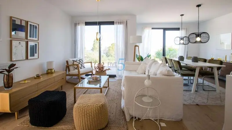 Apartamentos en Villajoyosa Costa Blanca: Lujo cerca de la Playa