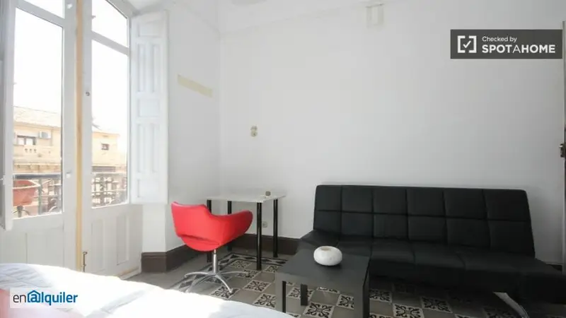 Apartamento Compartido Gran Via Granada 9 Habitaciones