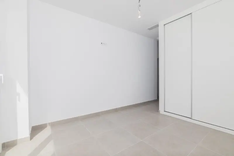 Chalet en venta en Polop, Alicante