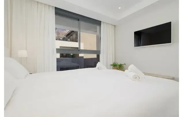Rent 2 bedroom apartment of 115 m² in Estepona