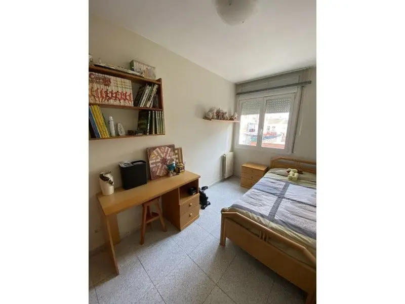 Adosado en Salt con Terraza y Garaje - Ref CAS-23109