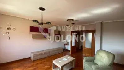 Piso en venta en Calle de la Ventilla, 44, cerca de Calle de Manuel Bartolomé Cossío
