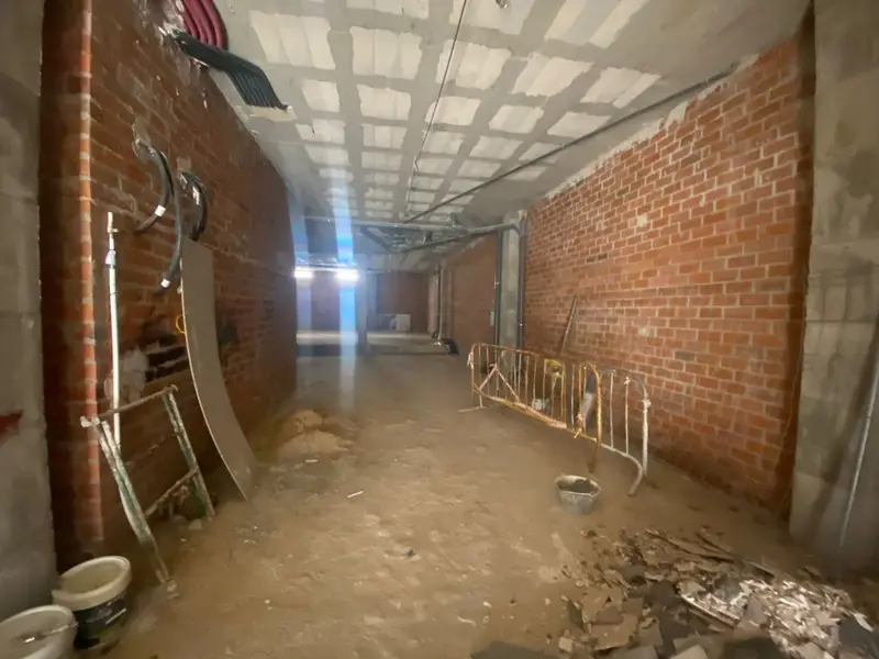 Venta Local Comercial Casco Antiguo Badajoz 210m2 Patio