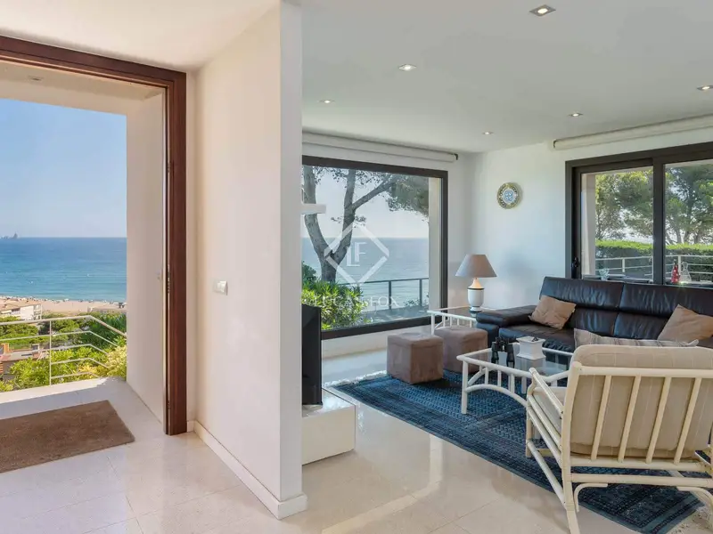 Chalet con vistas al mar en Begur, Girona