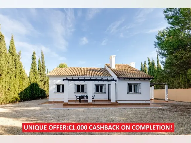 Casa-Villa de 3 Dormitorios en venta Las Palas, España