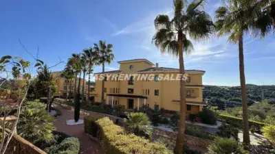 Piso en Venta en Urbanizacion Los Gazules