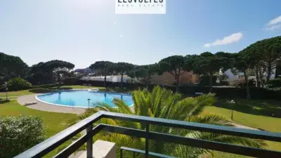Apartamento en Calella de Palafrugell con Terraza y Vistas al Mar