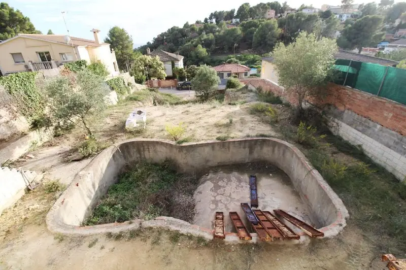 Venta Terreno en Baronia de Mar Bellvei
