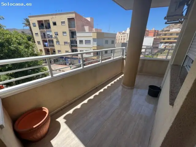 Piso para Funcionarios en Huercal de Almeria Centro
