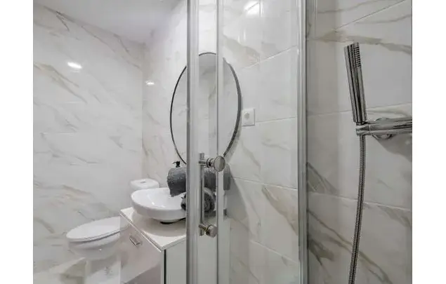 Rent a room in Madrid