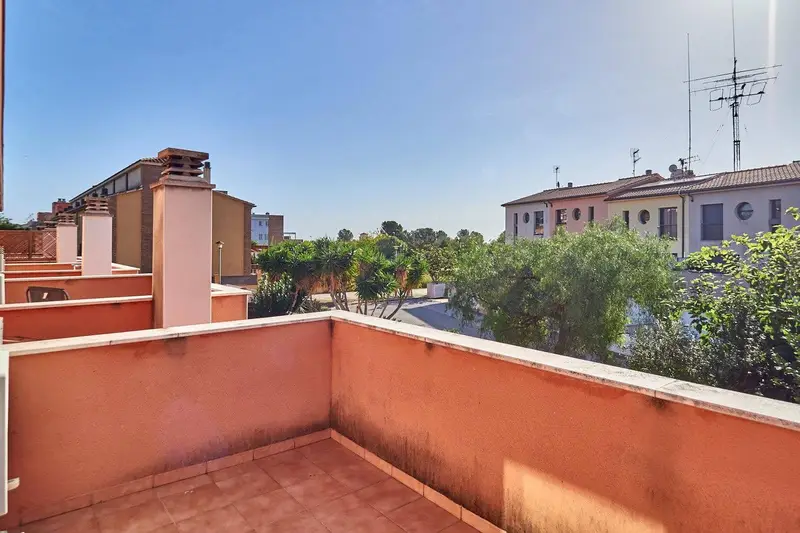 Adosado en Venta Calafell 4 Dormitorios Jardin y Garaje