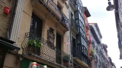 Alquiler Piso Estudiantes Pamplona Centro 4 Dormitorios