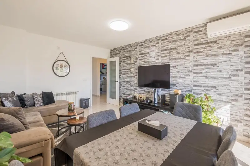 Piso en venta en Figueres 3 dormitorios terraza parking