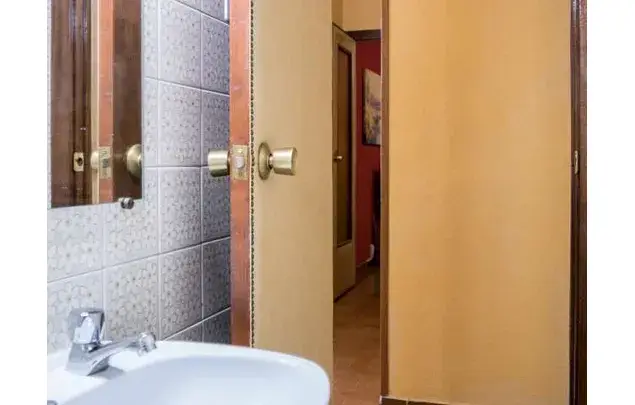 Habitacion 125m2 Alcalá Henares Amueblada Cerca Madrid