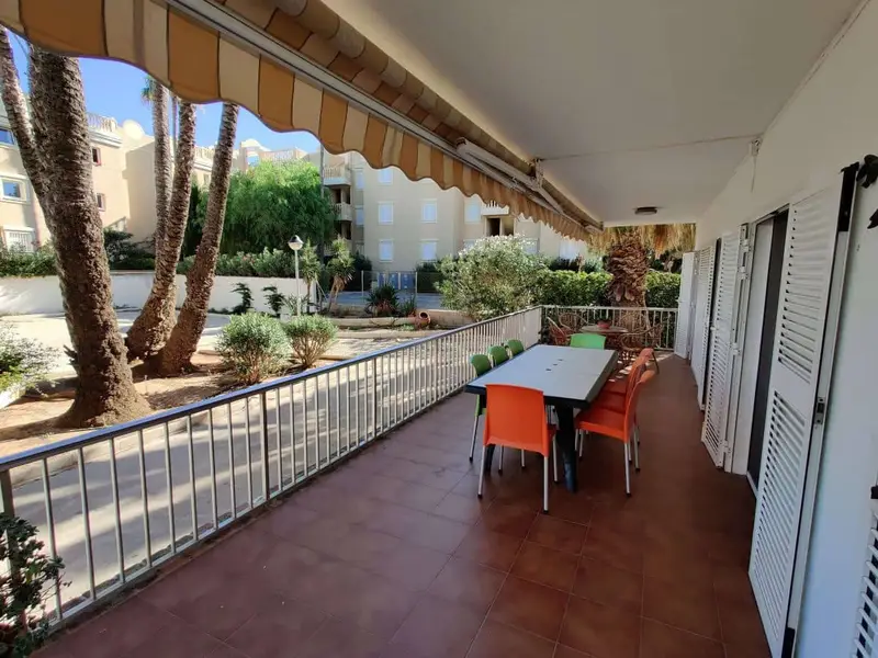 Apartamento en alquiler en Dénia, Alicante
