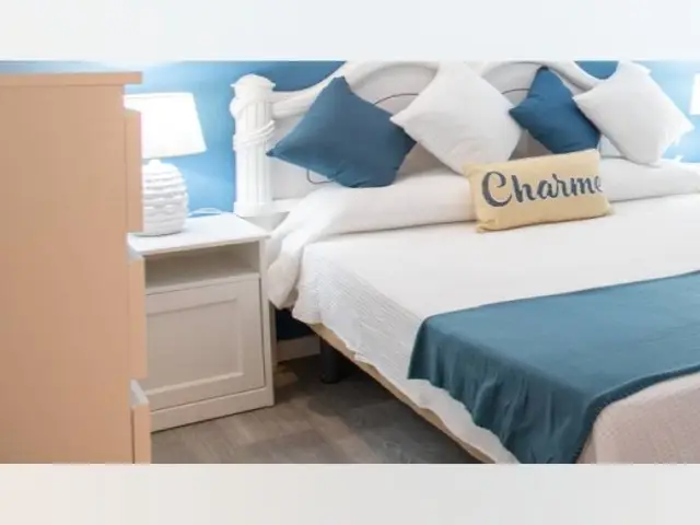 Se alquila habitación en piso de 4 dormitorios en Madrid