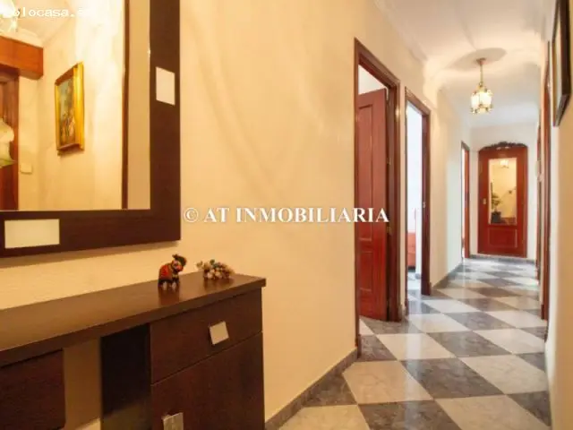 Casa en Mahón Centro: 3 Dormitorios, 2 Terrazas
