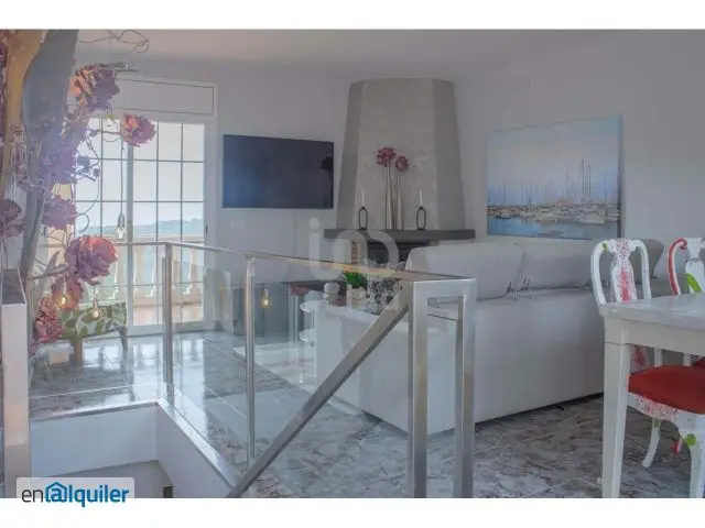 Alquiler Casa Canyelles Terraza Garaje 3 Habitaciones