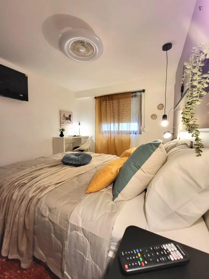 Habitacion Doble en Apartamento para Estudiantes en Alicante