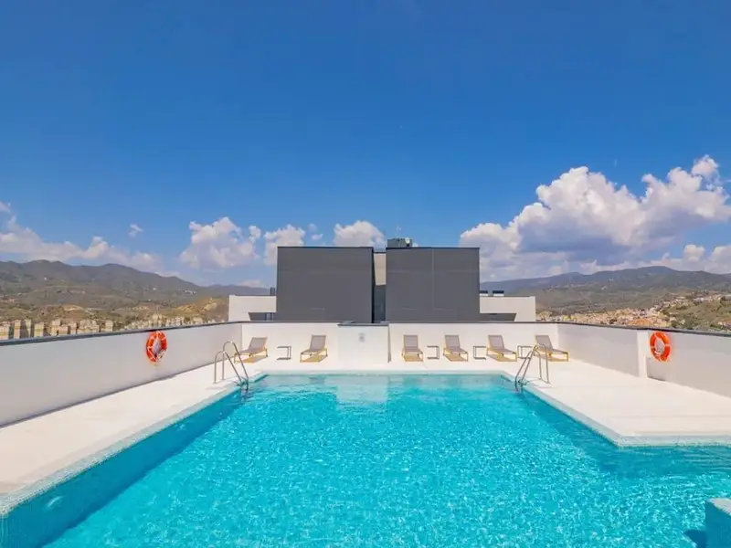 Apartamento 3 Dormitorios 1 Ba																																																																																																																																																																																																																																																																																																																																																																																																																																																																																																																																																																																																																																																																																																																																																																																																				
ño Malaga