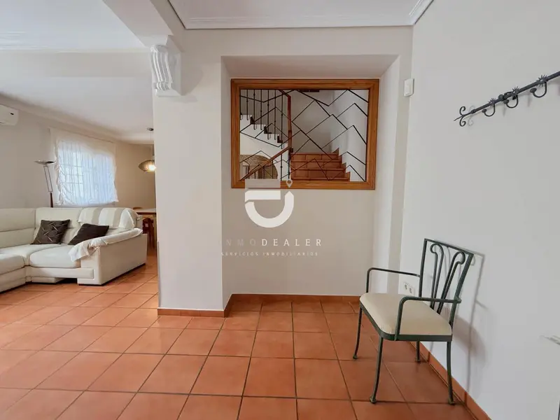Casa en Gandia 198m2 3 Plantas Amplia Luminosa