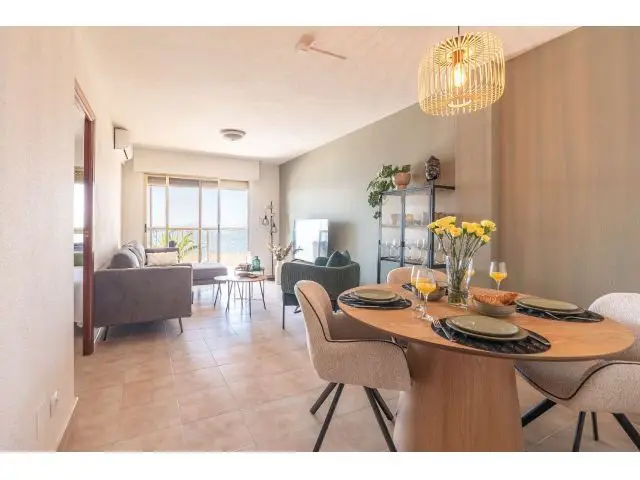 Apartamento en Mar Menor con Vistas al Mar Garaje y Aire Acondicionado