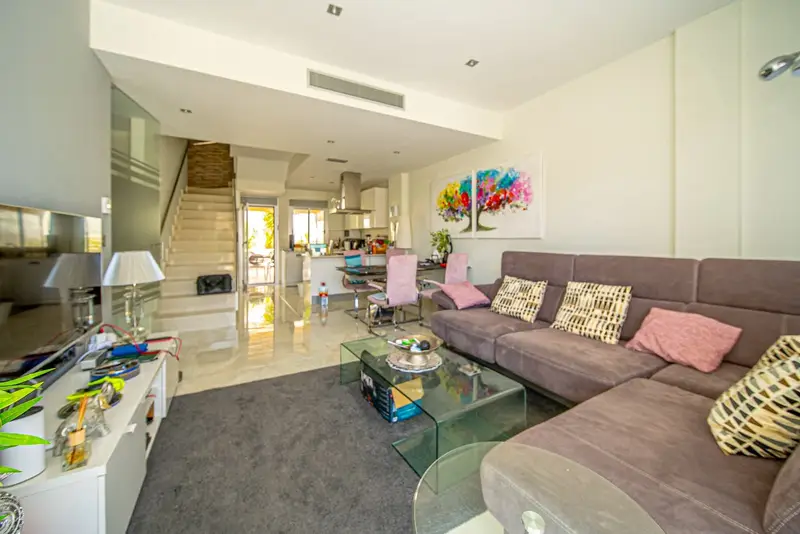 Chalet en Venta Cabo Roig Orihuela Alicante Moderna Piscina Privada