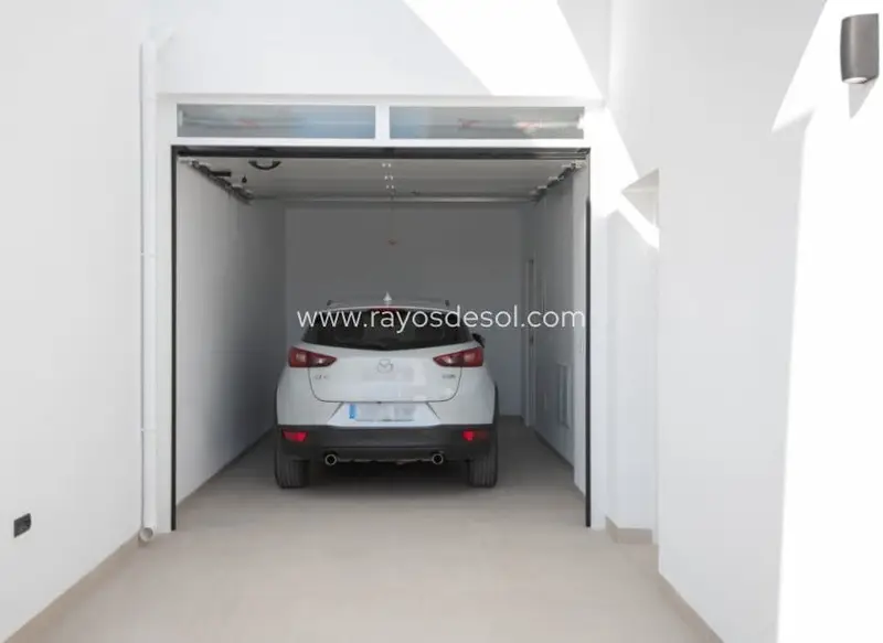 Adosados en Santiago de la Ribera Murcia con Piscina Privada