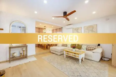 Casa en Torremolinos con Piscina Opcional Cerca de la Playa