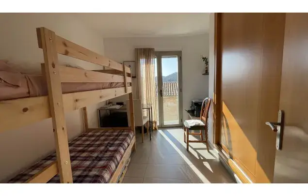 Rent 2 bedroom apartment of 166 m² in Calvià