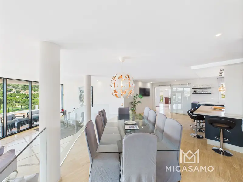 Casa-Villa de 7 Dormitorios en venta La Manga, España
