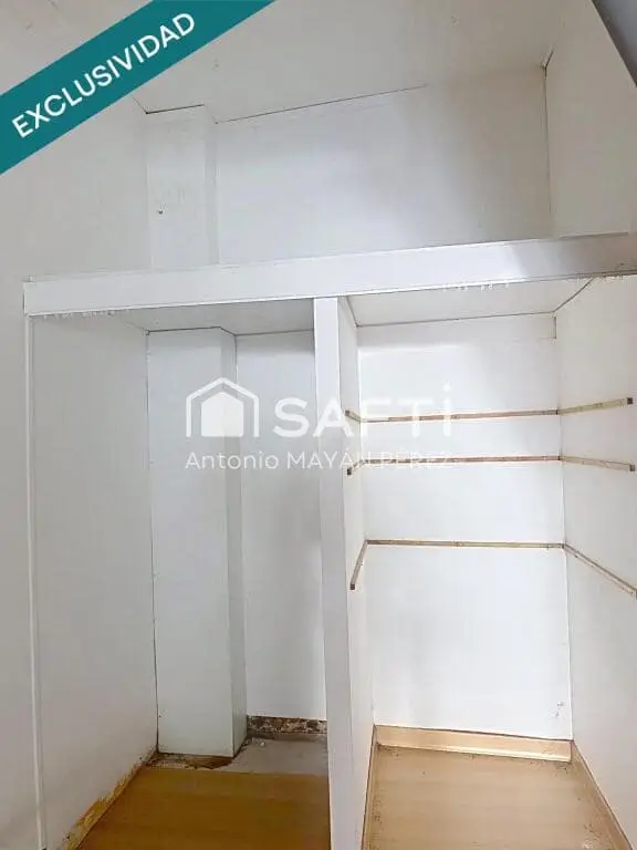 Local Comercial en Venta Pontedeume Centro