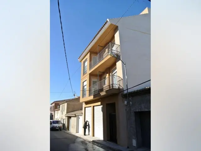 Piso de 5 Dormitorios en venta Villena, España