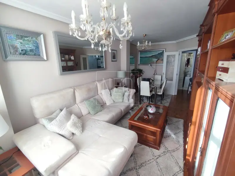 Dúplex en Venta Colloto Oviedo 89m2 3 Dormitorios Garaje Trastero