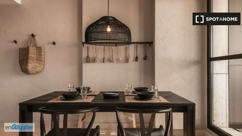 Apartamento 2 Dormitorios Trafalgar Madrid Amueblado