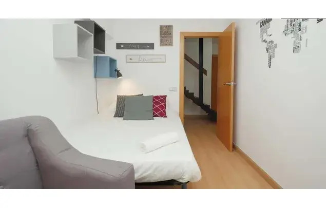 Habitacion 124m2 Barcelona Alquiler Temporada Media Larga