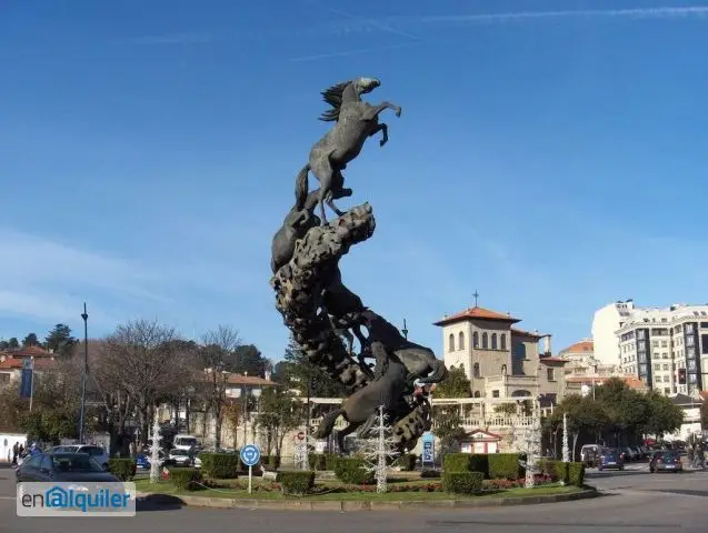 Alquiler Piso Plaza Espa
ha 3 Dormitorios 2 Ba

os Reformado