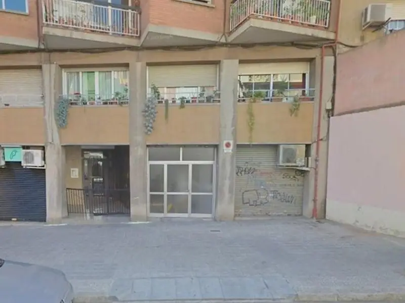 venta Local Comercial en El Camp de l'Arpa del Clot, Barcelona (V2680FU-IR)- Globaliza