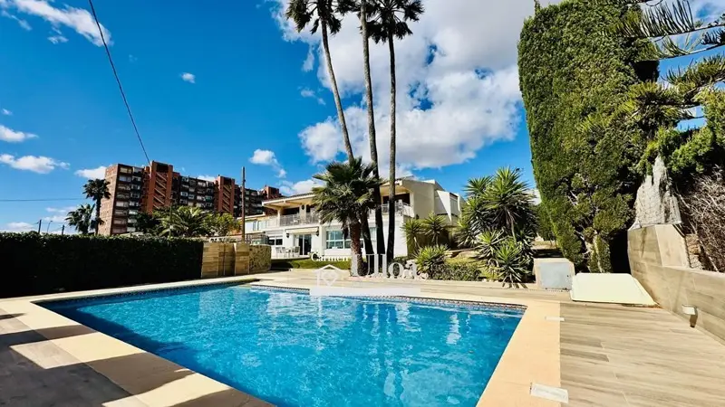 Chalet Independiente en Cabo Huertas Alicante cerca de la Playa