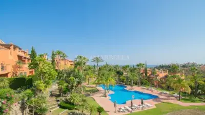 Casa Adosada en Atalaya Hill Club 4 Dormitorios 3 Baños