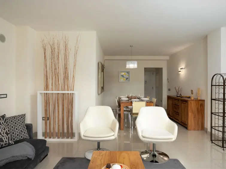 Apartamento en Alquiler Estepona 3 Dormitorios