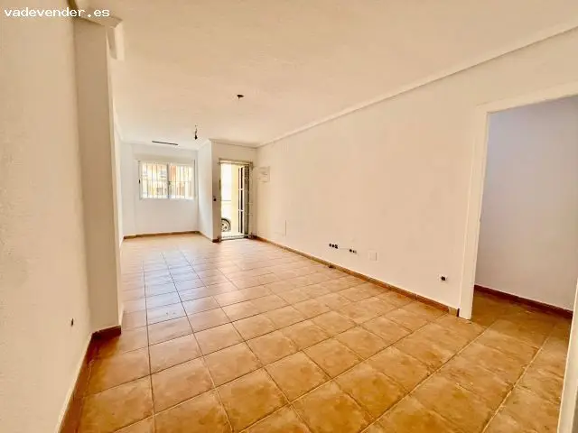 Apartamento en Planta Baja Catral 3 Dormitorios 2 Baños Amueblado