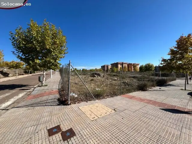 Solar Urbanizable Merida Abadías 700m2