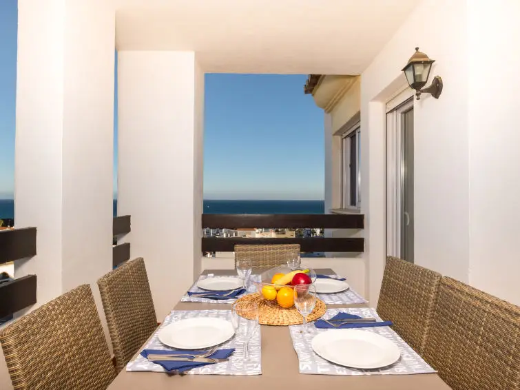Apartamento 2 Dormitorios Estepona  WiFi Piscina Cerca Playa