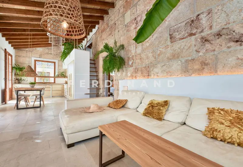 Villa en Mallorca Estilo Formentera con Piscina y Apartamento