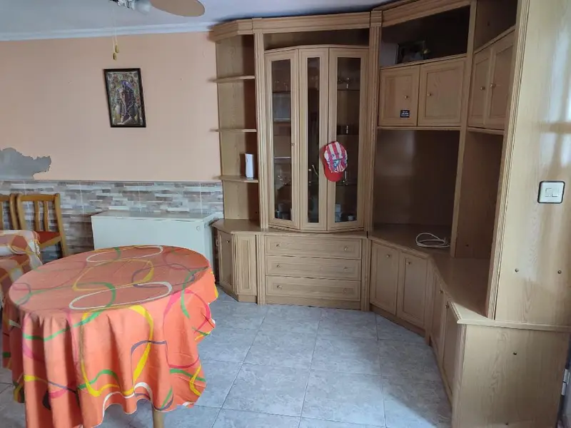 Casa Reformada en San Juan Almansa 6 habitaciones