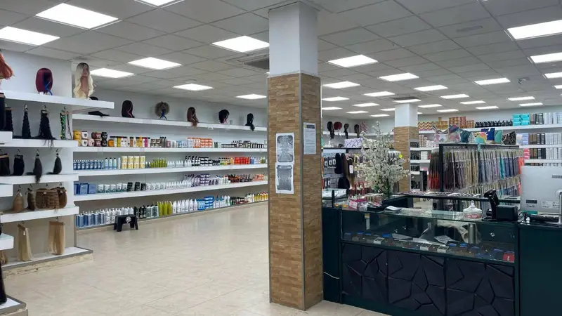 Local Comercial en Alquiler Campoamor Altozano Alicante